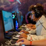 Preferințele de gaming ale jucătorilor români pentru 2026: monitoarele cu high refresh rate domină, iar brandurile care investesc în gaming câștigă mai multă încredere din partea gamerilor